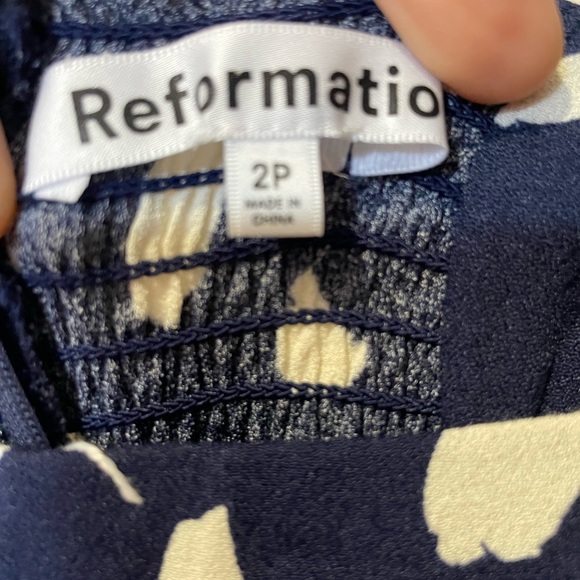 Reformation sigmund dress in splatter, size 2P. - Picture 4 of 4